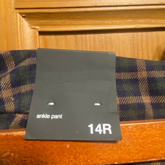 Ricki’s Plaid Ankle Pant Size 14 - Picture 4 of 6